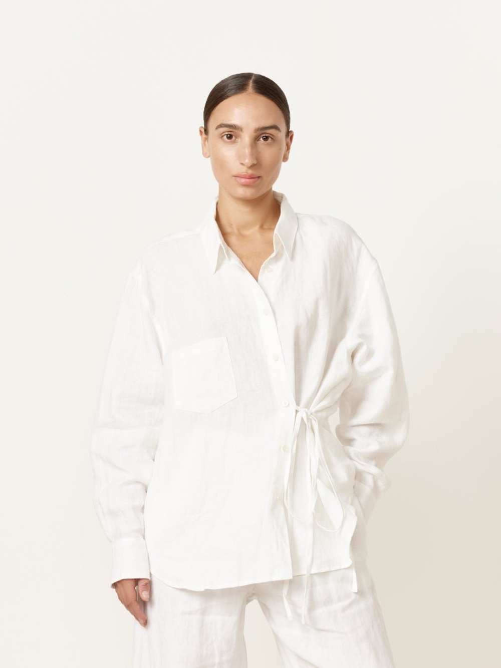 NWT Deiji Studios Off Centre Linen Tie Set in White | S/M